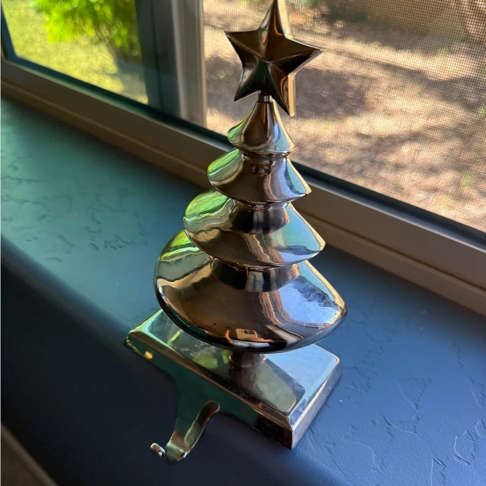 Crate&Barrel Silver Holiday Tree with Star
